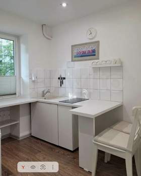 2-к квартира, вторичка, 45м2, 1/4 этаж