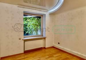 6-к квартира, вторичка, 195м2, 1/4 этаж