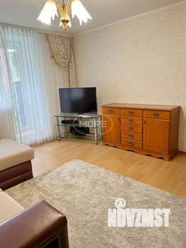 2-к квартира, вторичка, 71м2, 2/5 этаж