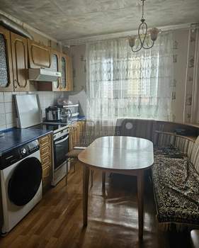 3-к квартира, вторичка, 71м2, 8/10 этаж