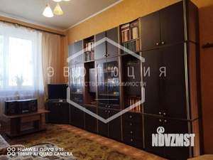 2-к квартира, вторичка, 54м2, 1/3 этаж
