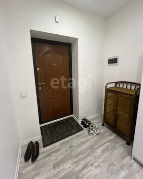 2-к квартира, вторичка, 57м2, 1/8 этаж