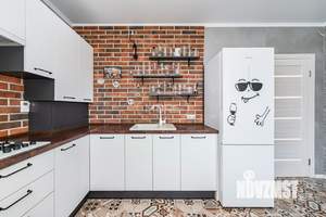 2-к квартира, вторичка, 59м2, 1/8 этаж