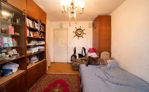 2-к квартира, вторичка, 38м2, 3/3 этаж