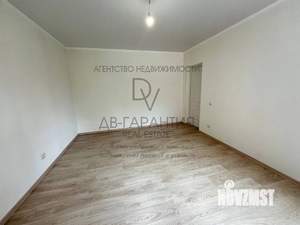 3-к квартира, вторичка, 63м2, 2/4 этаж