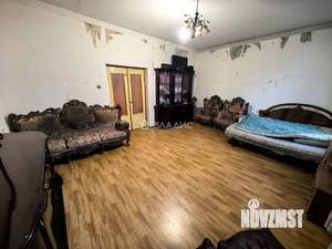 3-к квартира, вторичка, 98м2, 2/4 этаж