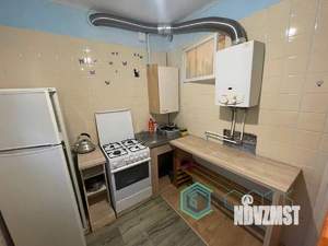 2-к квартира, вторичка, 43м2, 1/4 этаж