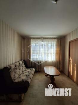 2-к квартира, вторичка, 45м2, 1/4 этаж