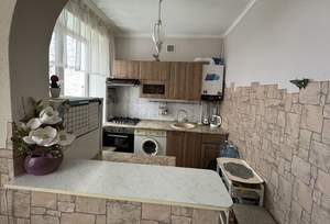 2-к квартира, вторичка, 37м2, 2/2 этаж