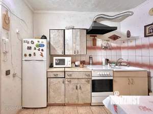 2-к квартира, вторичка, 37м2, 1/5 этаж