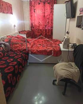 3-к квартира, вторичка, 58м2, 3/5 этаж