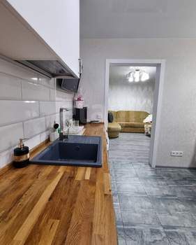 3-к квартира, вторичка, 75м2, 4/10 этаж