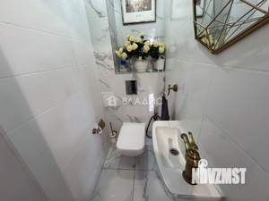 2-к квартира, вторичка, 61м2, 1/2 этаж