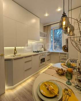 3-к квартира, вторичка, 73м2, 2/2 этаж