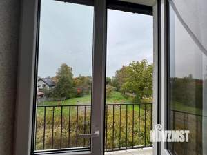 2-к квартира, вторичка, 63м2, 3/3 этаж