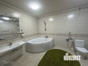 4-к квартира, вторичка, 170м2, 1/3 этаж