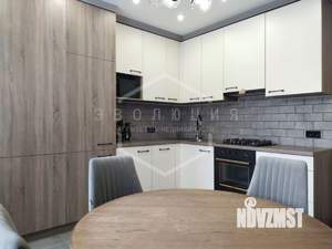 2-к квартира, вторичка, 63м2, 8/9 этаж
