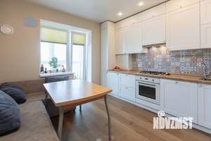 2-к квартира, вторичка, 68м2, 8/9 этаж