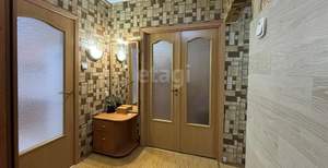 3-к квартира, вторичка, 65м2, 1/4 этаж