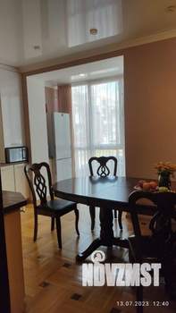 2-к квартира, вторичка, 54м2, 1/5 этаж