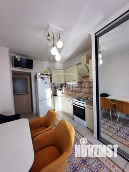 2-к квартира, вторичка, 60м2, 1/8 этаж