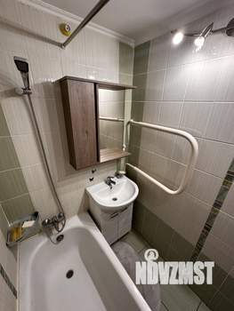 2-к квартира, вторичка, 56м2, 1/10 этаж