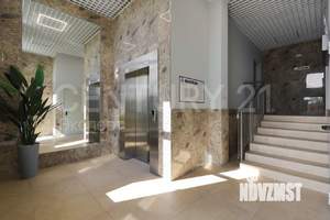 2-к квартира, вторичка, 72м2, 1/9 этаж