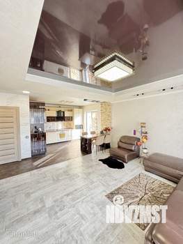 4-к квартира, вторичка, 132м2, 3/3 этаж