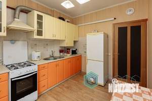 1-к квартира, вторичка, 40м2, 1/4 этаж