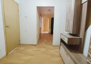 3-к квартира, вторичка, 65м2, 4/10 этаж