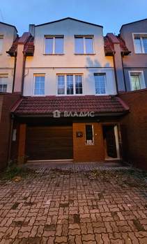 5-к квартира, вторичка, 188м2, 1/3 этаж