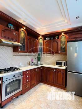 3-к квартира, вторичка, 72м2, 2/4 этаж