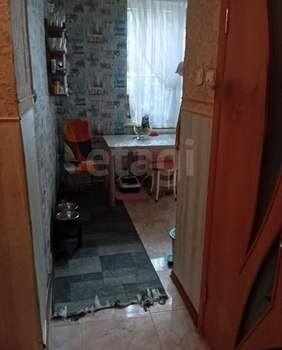 3-к квартира, вторичка, 60м2, 1/3 этаж