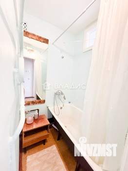 2-к квартира, вторичка, 42м2, 5/5 этаж