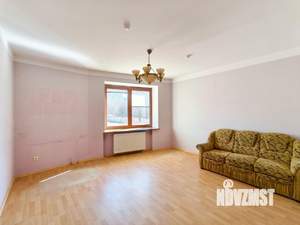 2-к квартира, вторичка, 155м2, 1/6 этаж