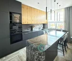 3-к квартира, вторичка, 103м2, 5/5 этаж