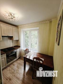 2-к квартира, вторичка, 48м2, 3/5 этаж