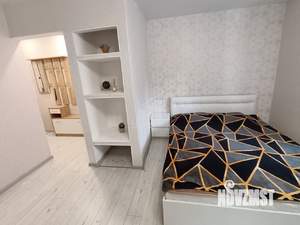 1-к квартира, вторичка, 32м2, 1/4 этаж