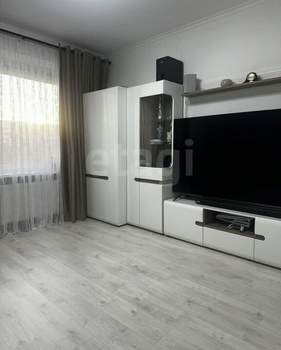 2-к квартира, вторичка, 60м2, 1/9 этаж