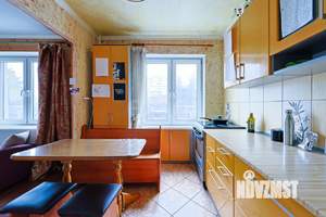 3-к квартира, вторичка, 58м2, 3/9 этаж