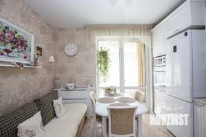 1-к квартира, вторичка, 40м2, 1/4 этаж