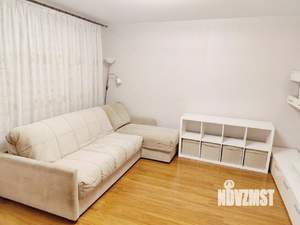 2-к квартира, вторичка, 57м2, 1/10 этаж