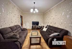4-к квартира, вторичка, 102м2, 1/5 этаж