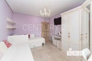 2-к квартира, вторичка, 72м2, 9/9 этаж