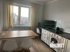 2-к квартира, вторичка, 61м2, 8/9 этаж