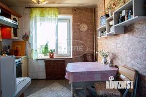 4-к квартира, вторичка, 74м2, 8/9 этаж
