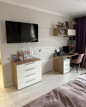 2-к квартира, вторичка, 77м2, 9/9 этаж