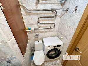 2-к квартира, вторичка, 46м2, 1/9 этаж