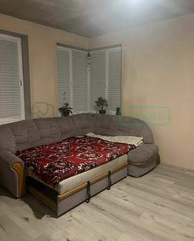 2-к квартира, вторичка, 61м2, 1/4 этаж