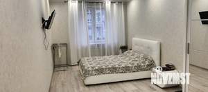 2-к квартира, вторичка, 60м2, 1/8 этаж